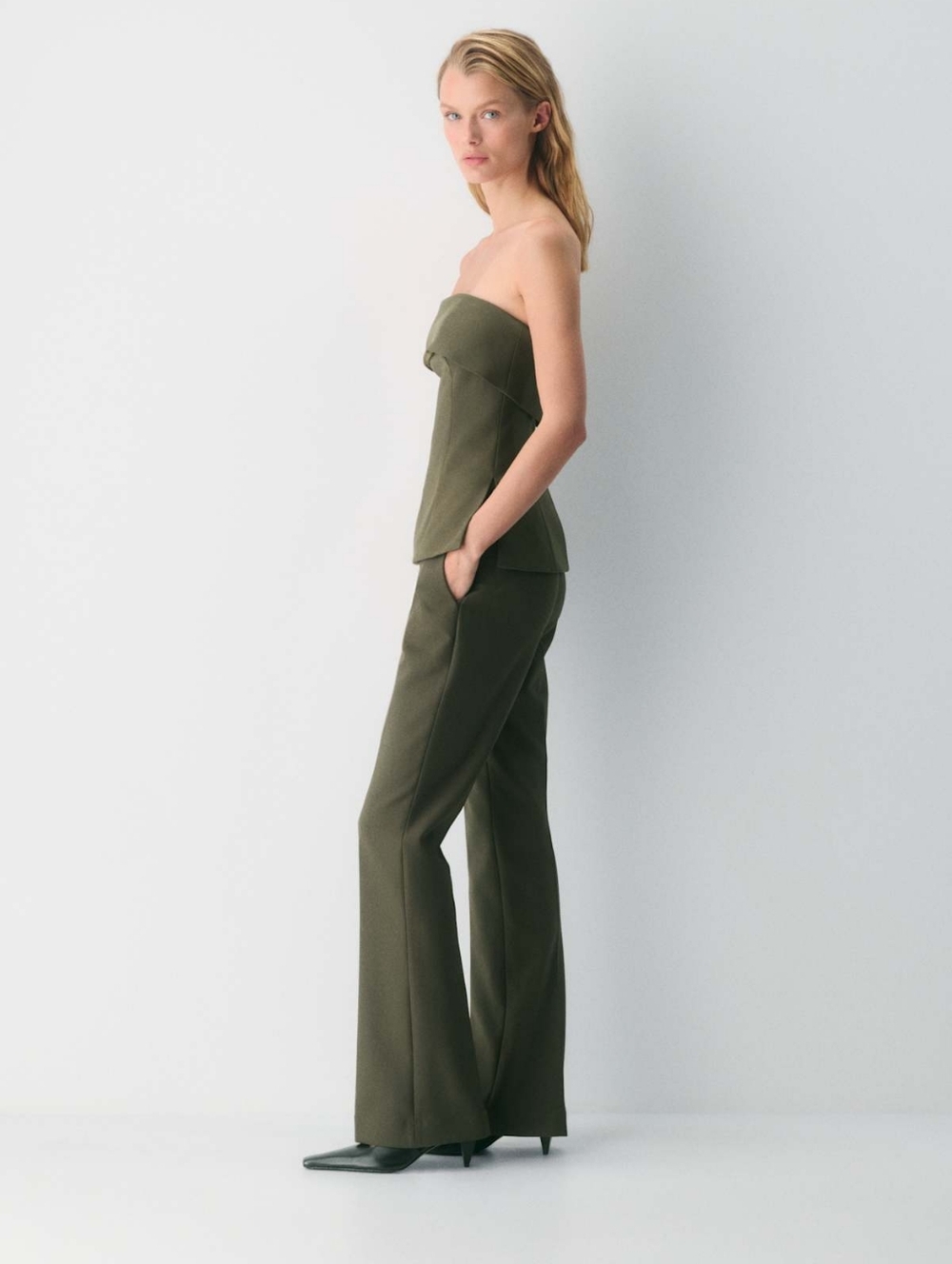 Aritzia Babaton Program Pant Size 6 In Dark Olive